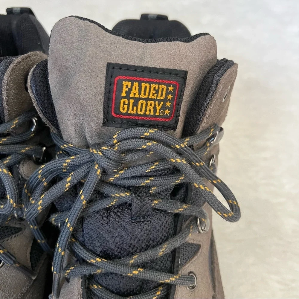 Faded Glory Cliff Hiking Men’s Chukka Boots size 7.5